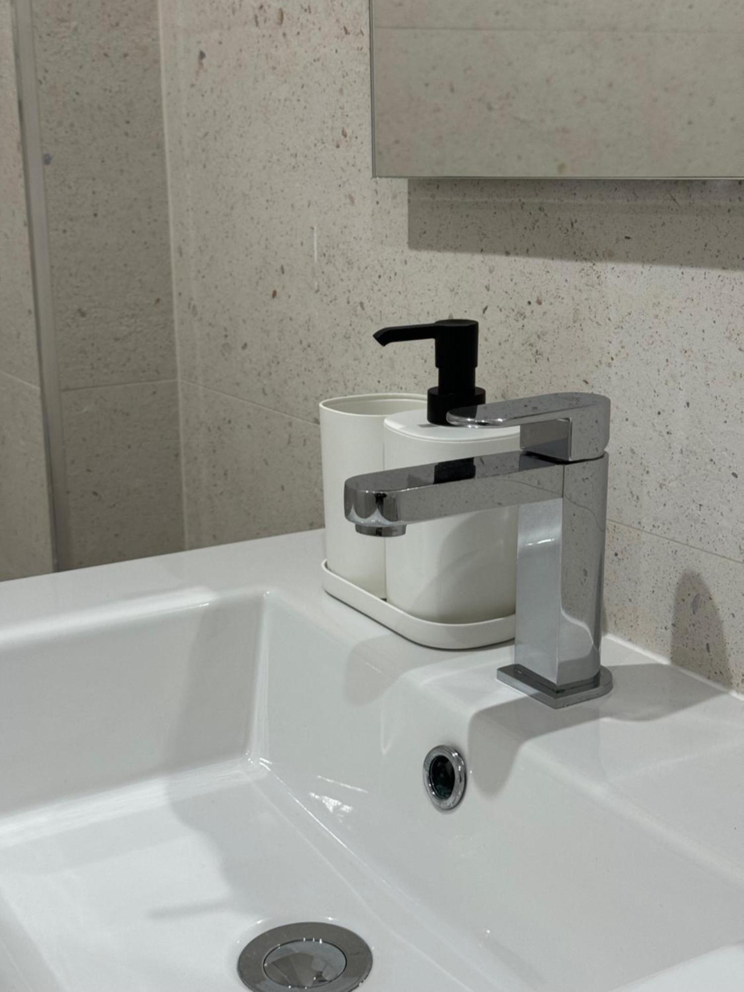Alderete Suites Malaga Luaran gambar