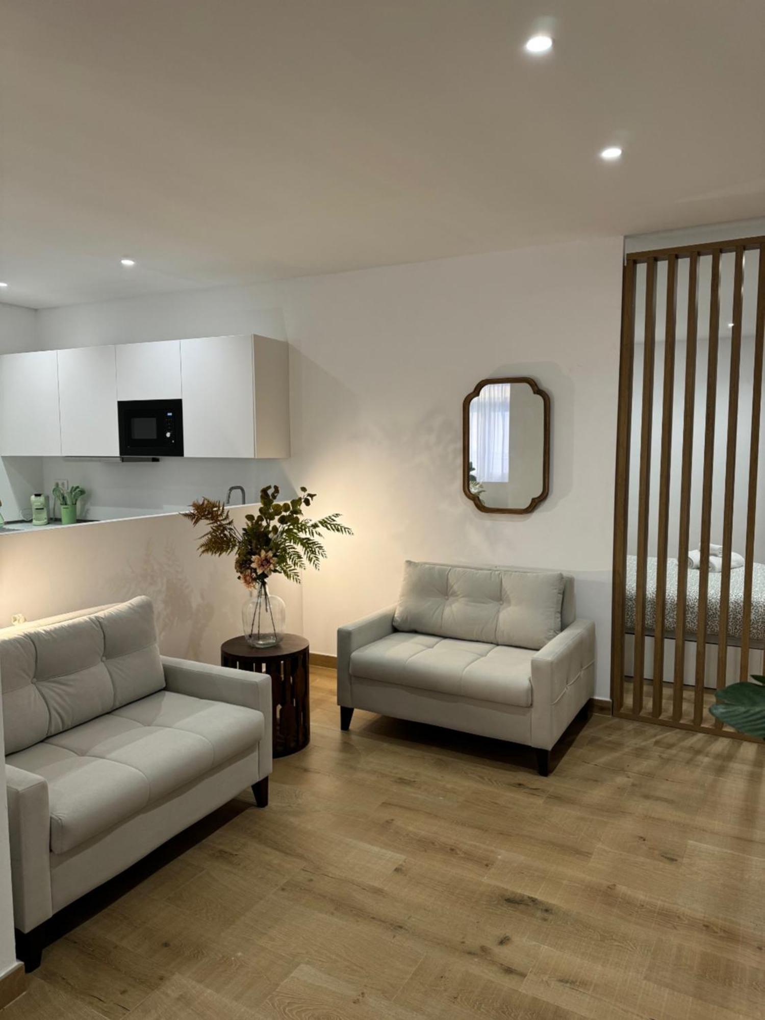 Alderete Suites Malaga Luaran gambar