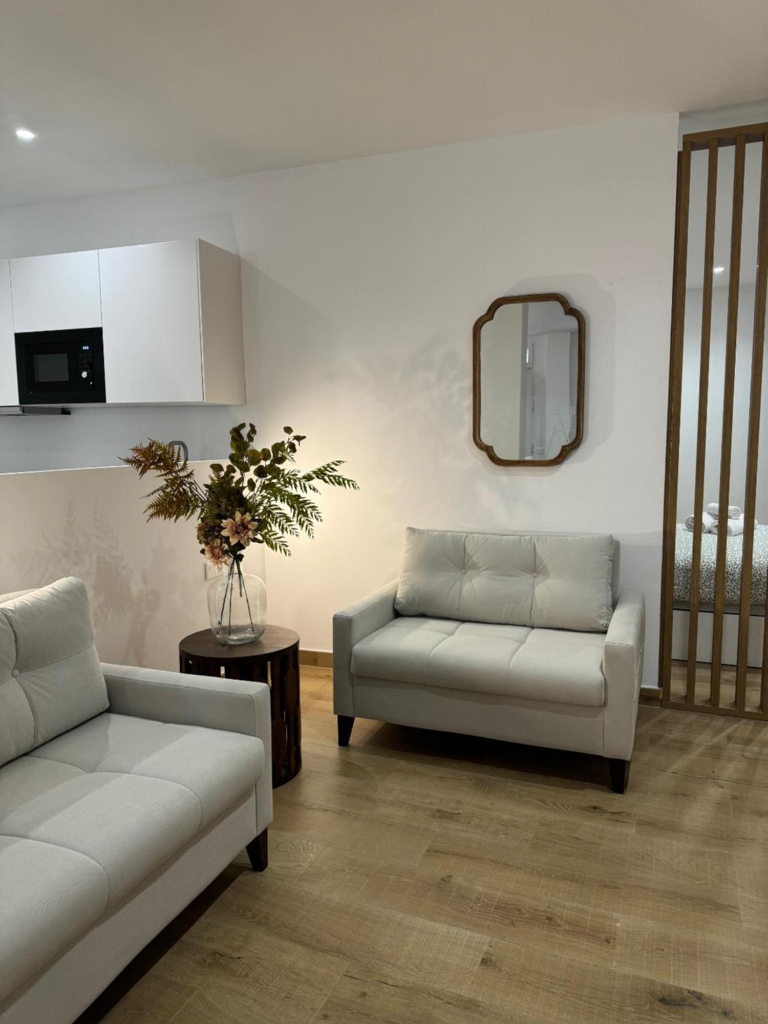 Alderete Suites Malaga Luaran gambar